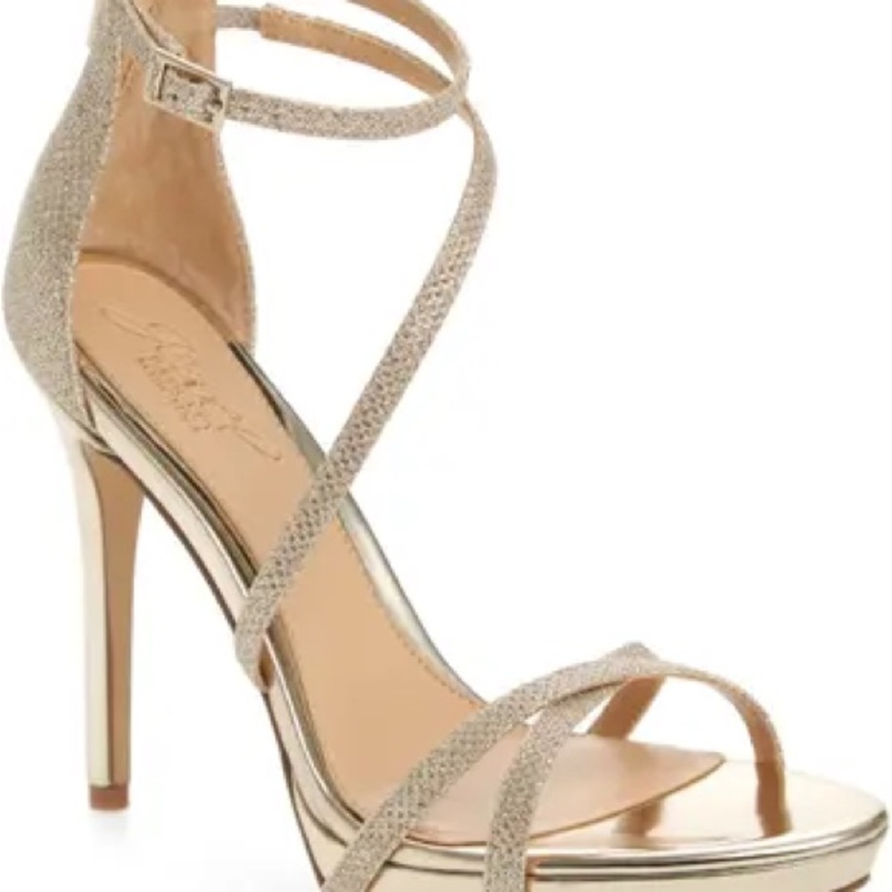 Jewel Badgley Mischka Galen Strappy
Platform Sandal